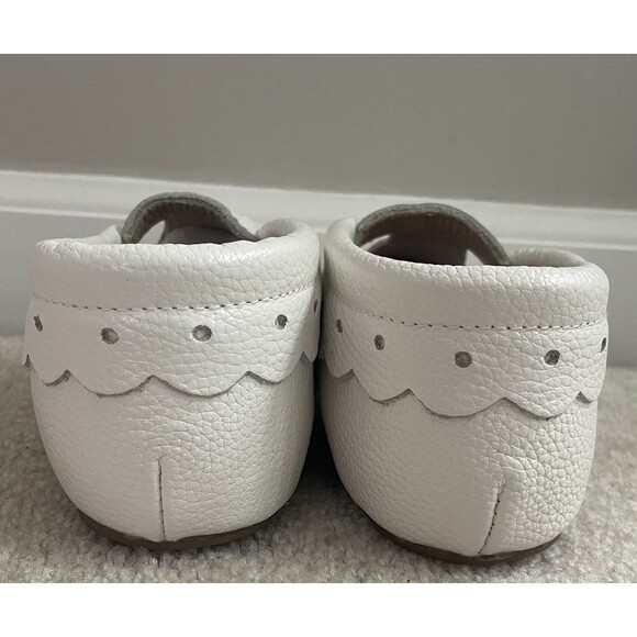 NEW Monkey Feet Girls 6-7 Cream Colored Slip On Shoes - Picture 7 of 7